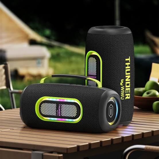 Thunder DJ WiWU Portable Bluetooth Speaker
