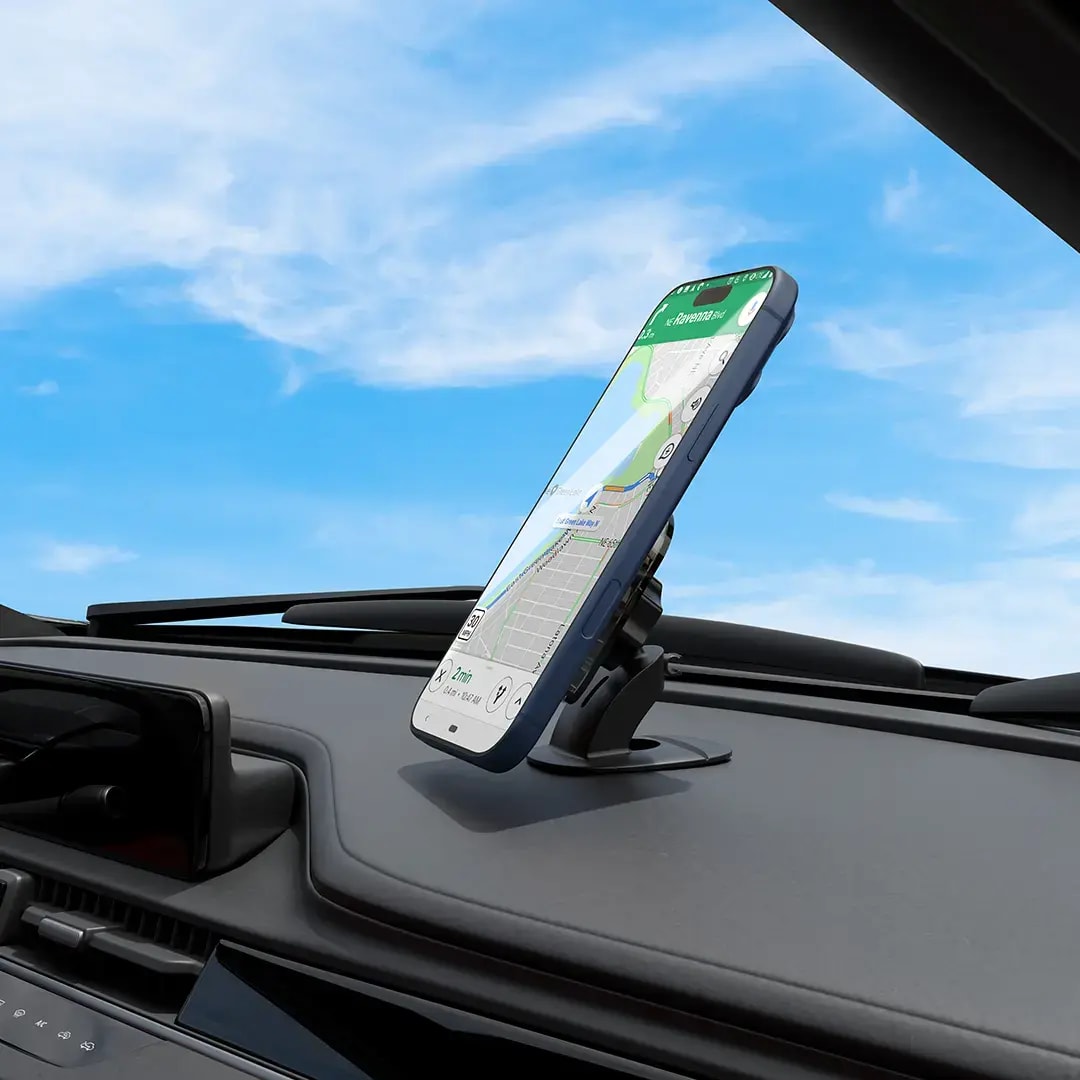Porodo Blue Magsafe Car Phone Mount 3