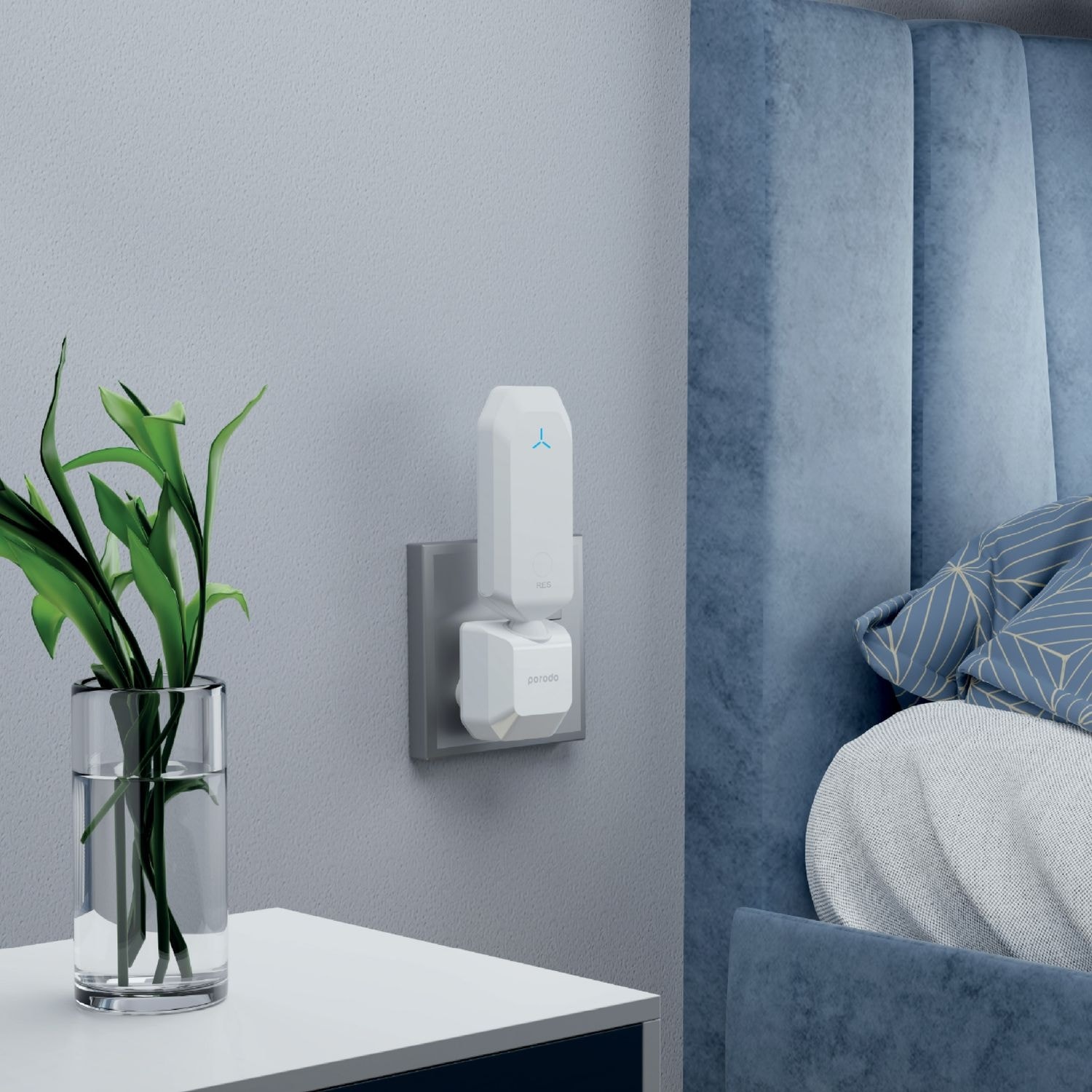 Porodo 2.4GHz WiFi Signal Extender 300Mbps 3