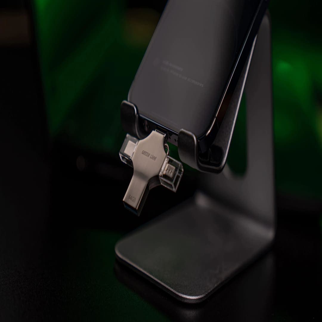 Green Lion 4-in-1 USB Flash Drive 64GB