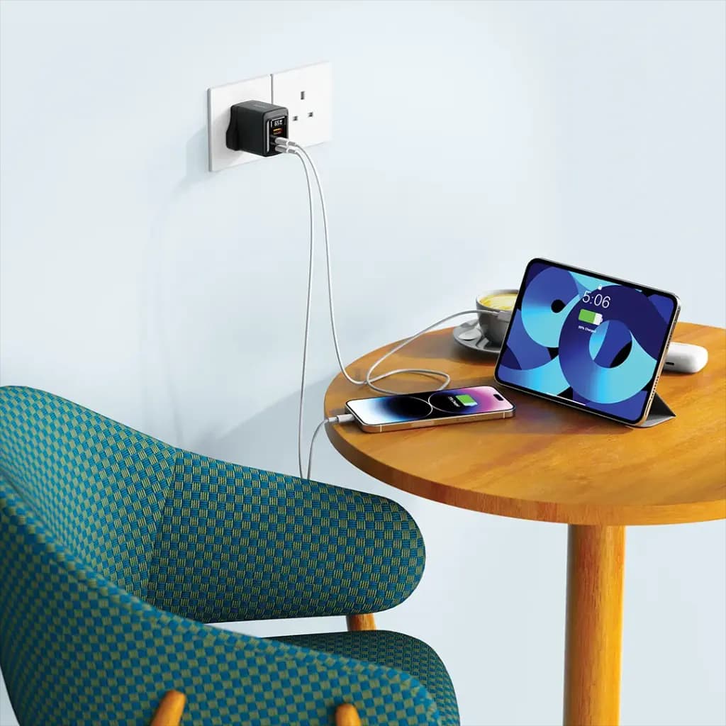 Porodo GaN 65W Multi-Port Wall Charger