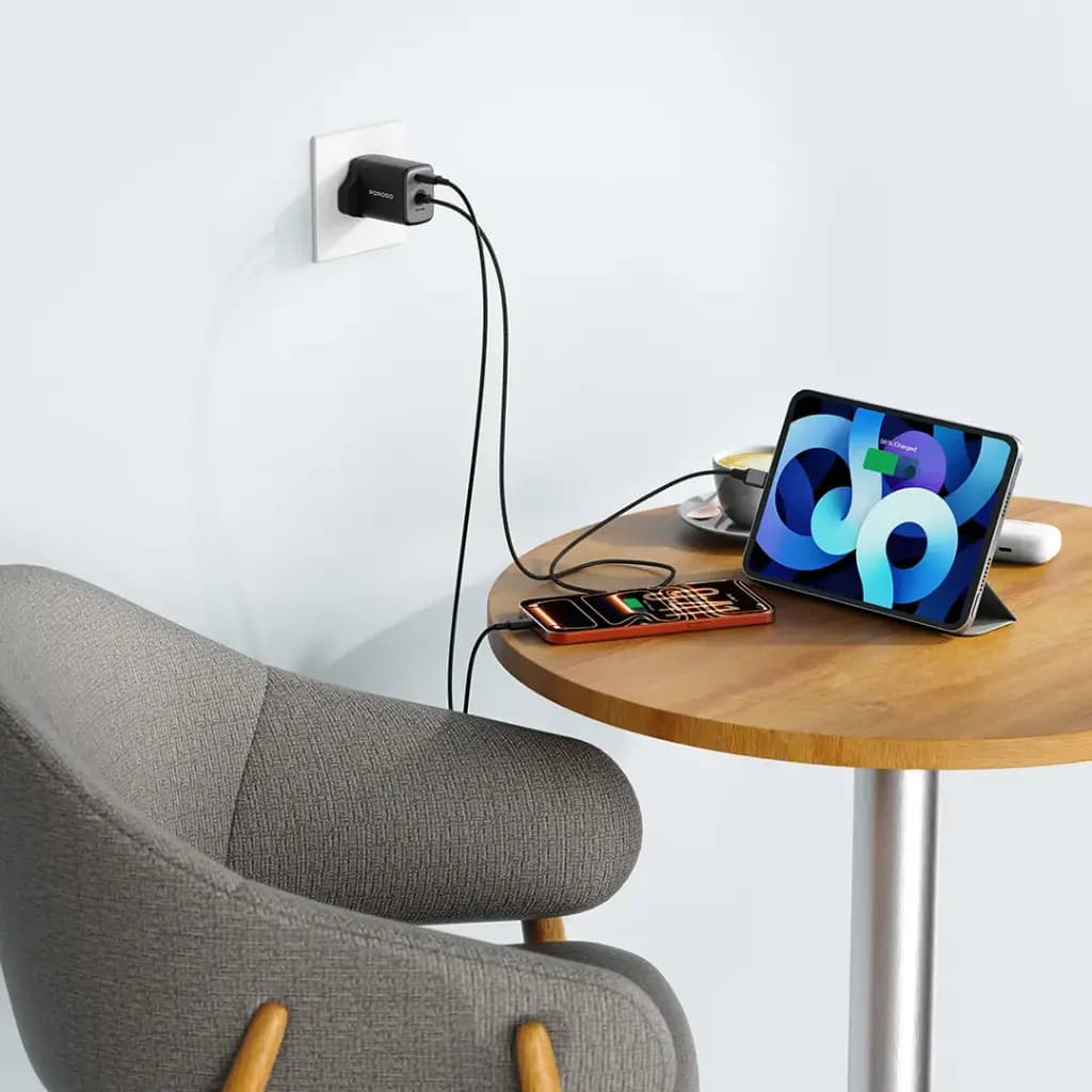Porodo ZENTRIX 35W GaN Fast Charger with 1.5m Braided USB-C Cable